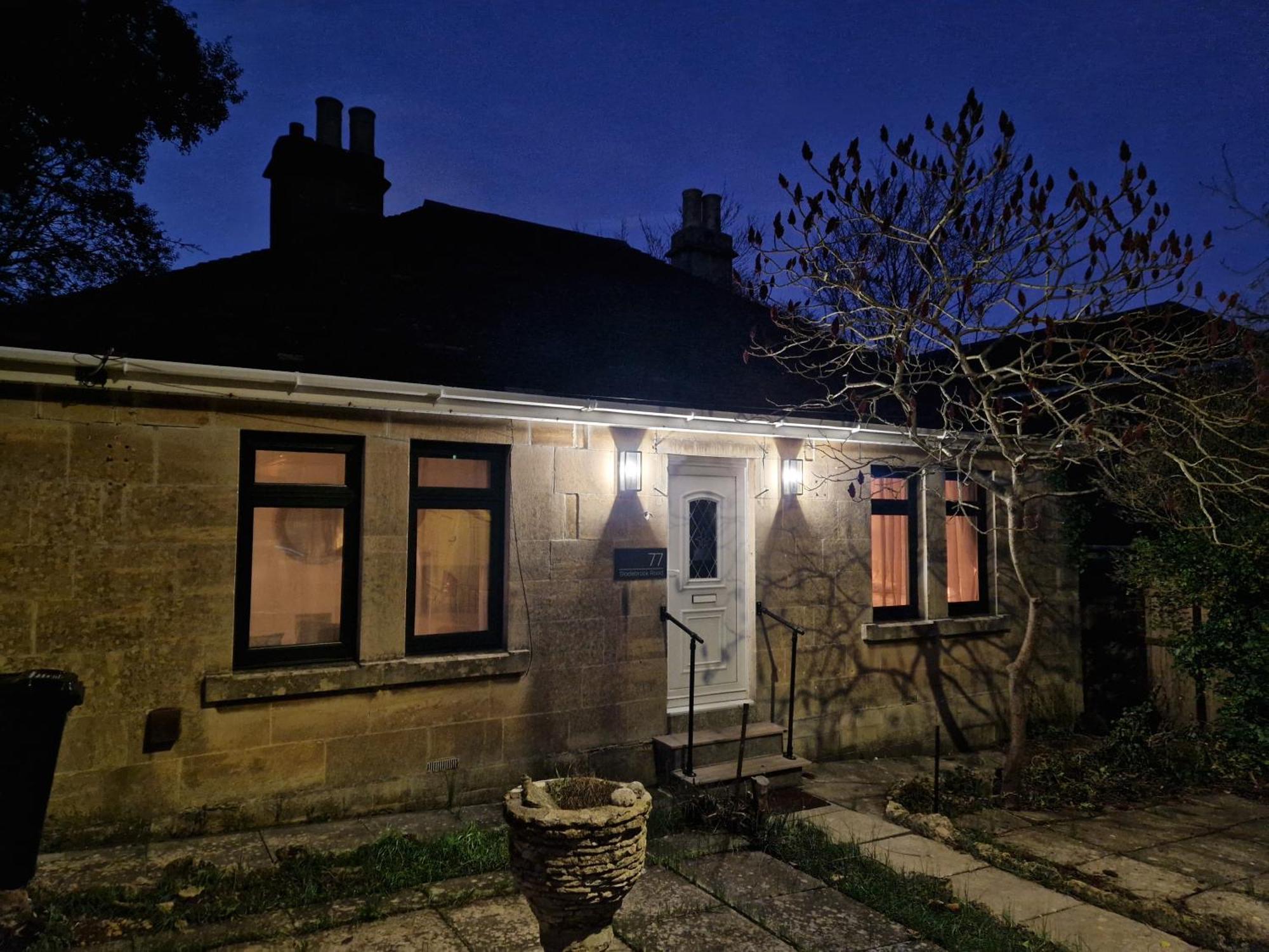 Newly Renovated 2-Bed Bungalow 바스 외부 사진
